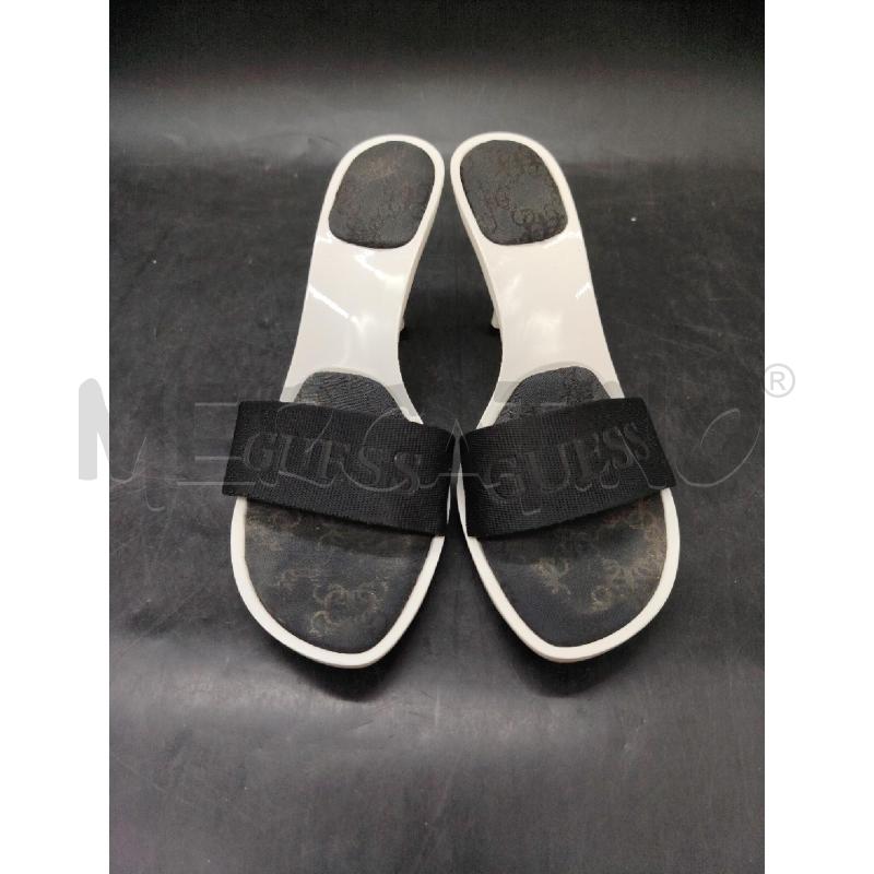 SCARPE TACCHI GUESS BIANCO FASCIA NE | Mercatino dell'Usato Roma eur 2