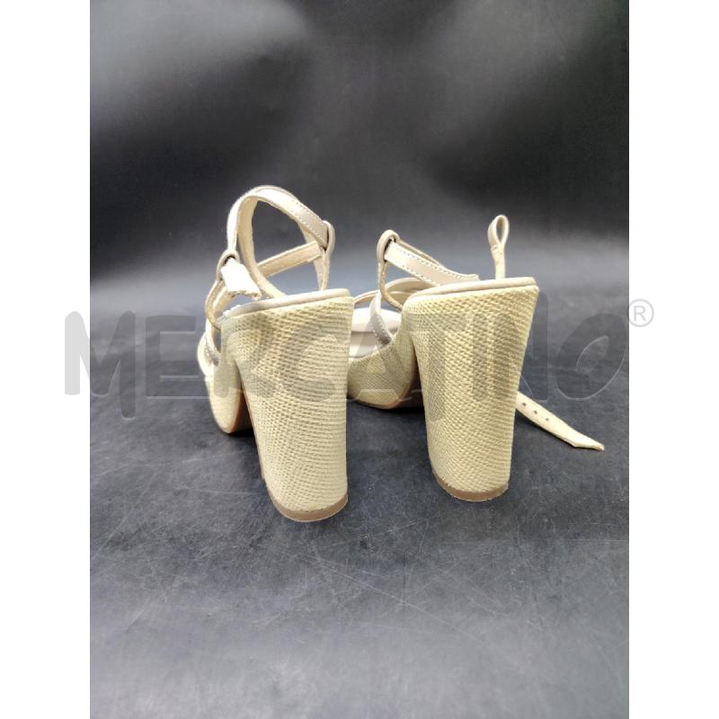 SCARPE TACCHI NERO GIARDINI BEI VERNICE | Mercatino dell'Usato Roma eur 2