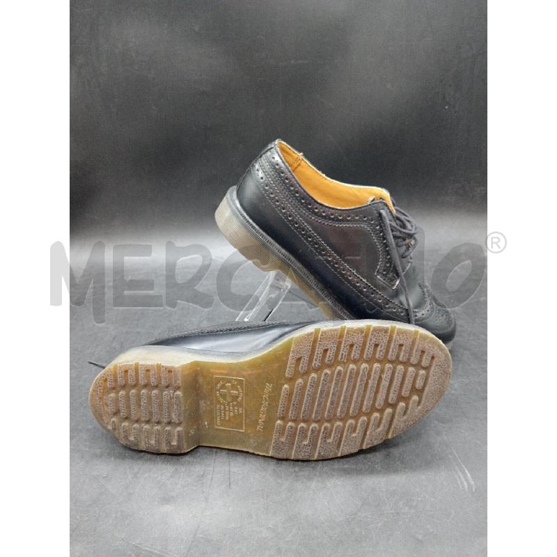 SCARPE U DR MARTENS NERA STRINGATA | Mercatino dell'Usato Roma eur 4