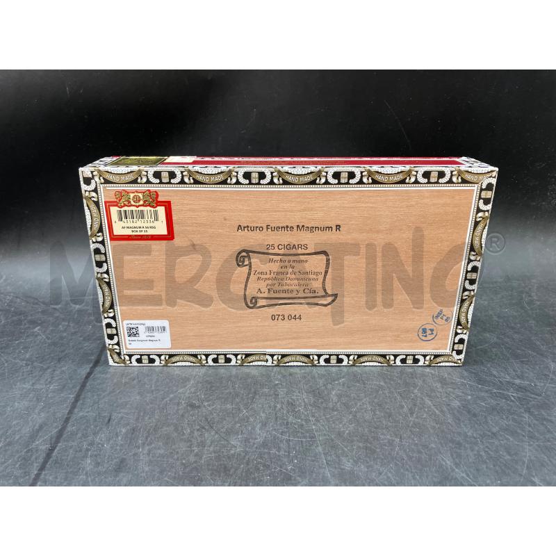 SCATOLA 25 SIGARI ARTURO FUENTE | Mercatino dell'Usato Roma eur 4