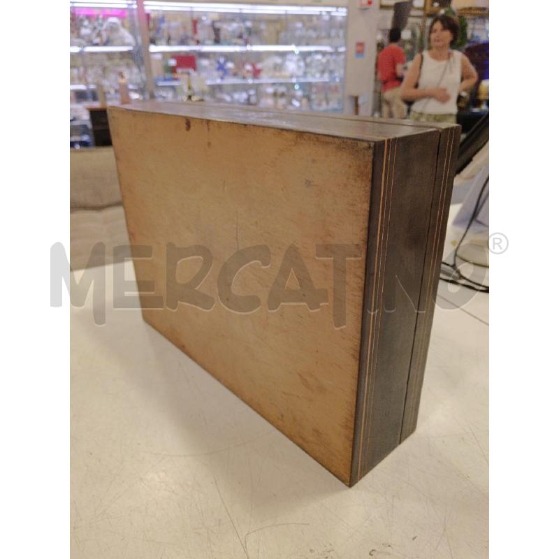 SCATOLA INTARSIATA VECCHIA  | Mercatino dell'Usato Roma eur 3