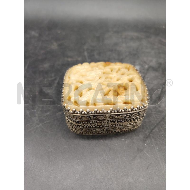 SCATOLA MET PIETRA SAPONIERA ORIENTALE | Mercatino dell'Usato Roma eur 1