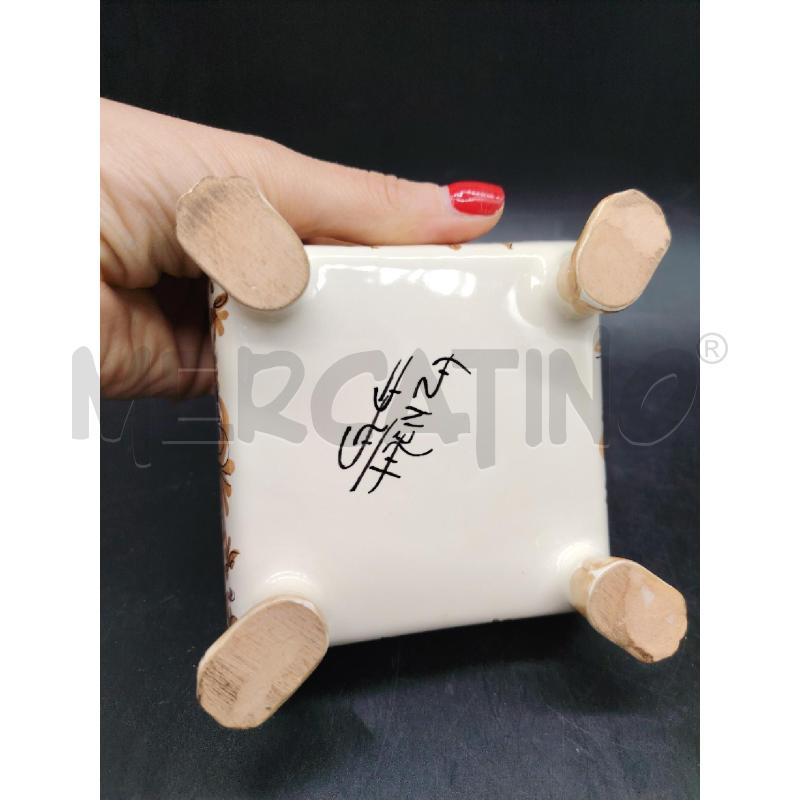SCATOLA  CER FAENZA PIEDINI | Mercatino dell'Usato Roma eur 3