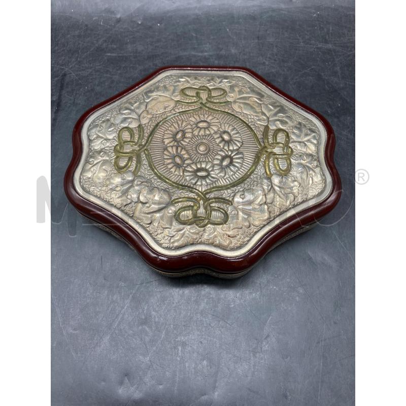 SCATOLA  OTTAGONALE LAV  | Mercatino dell'Usato Roma eur 1
