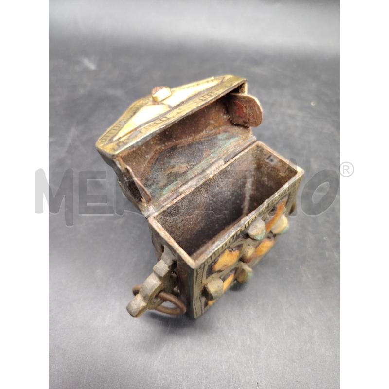 SCATOLA  VINTAGE BERBERA  | Mercatino dell'Usato Roma eur 3