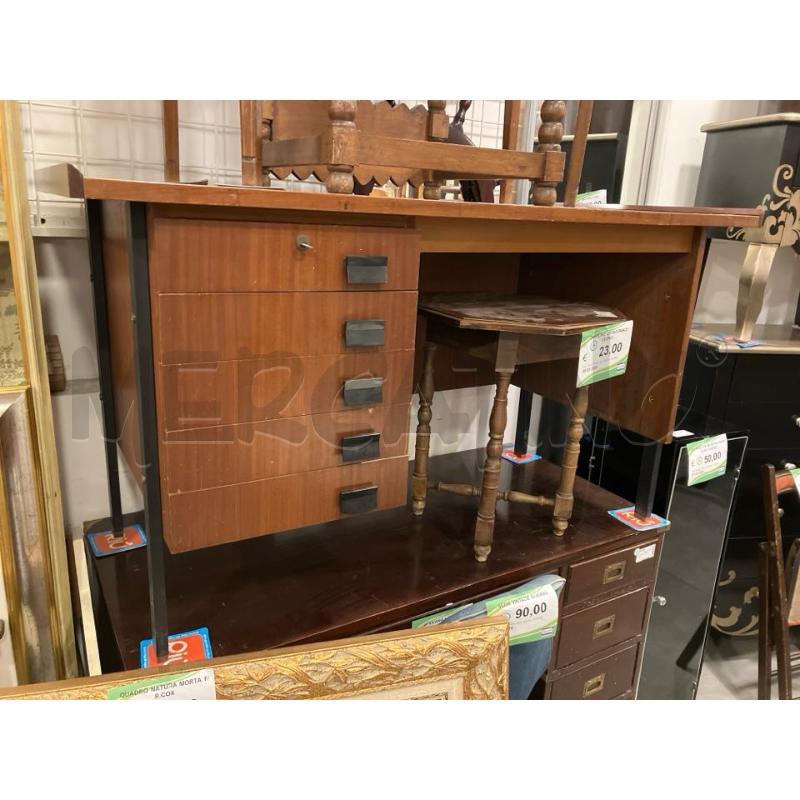 SCRIVANIA ST SVEDESE 5C | Mercatino dell'Usato Roma eur 1
