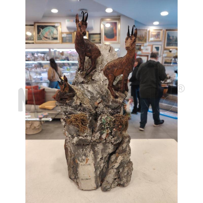 SCULTURA LEGNO CAMOSCI USSEAUX | Mercatino dell'Usato Roma eur 1