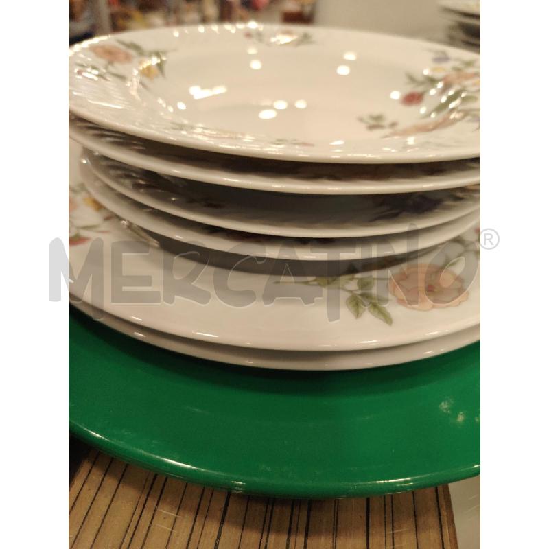 SERVIZIO PIATTI BAREUTHER FIORI | Mercatino dell'Usato Roma eur 5