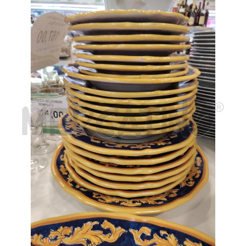 SERVIZIO PIATTI VIETRI GIALLO E BLU | Mercatino dell'Usato Roma eur 5