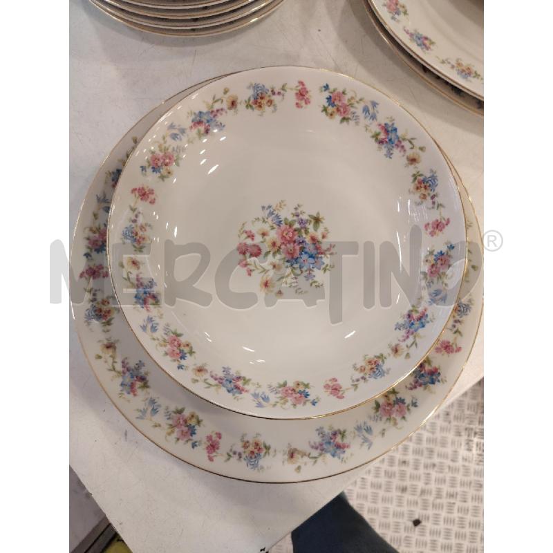 SERVIZIO THOMAS FIORELLINI COLORATI  | Mercatino dell'Usato Roma eur 4