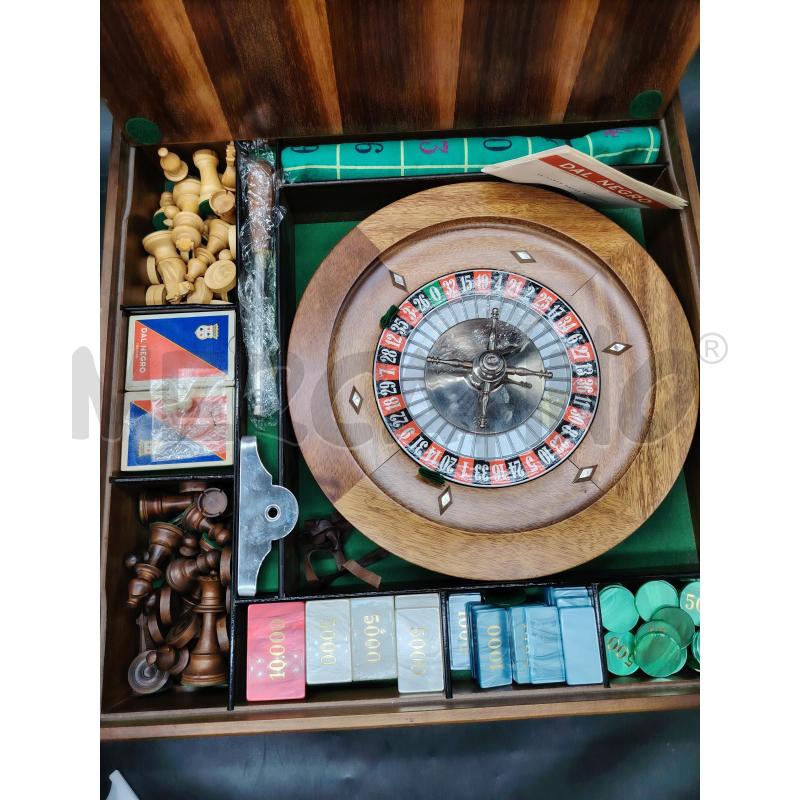 SET DA GIOCO DAL NEGRO SCACCHIERA ROULETTE FICHES | Mercatino dell'Usato Roma eur 3