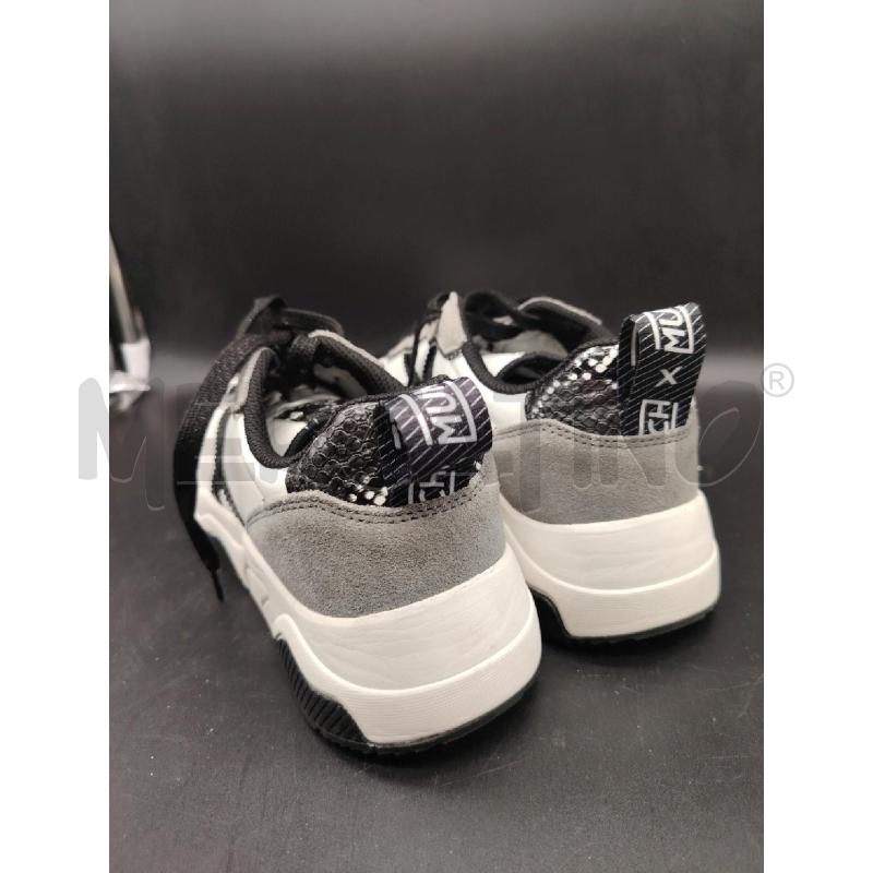 SNEAKERS D MUNICH GRI NE DETT ÈITON | Mercatino dell'Usato Roma eur 2