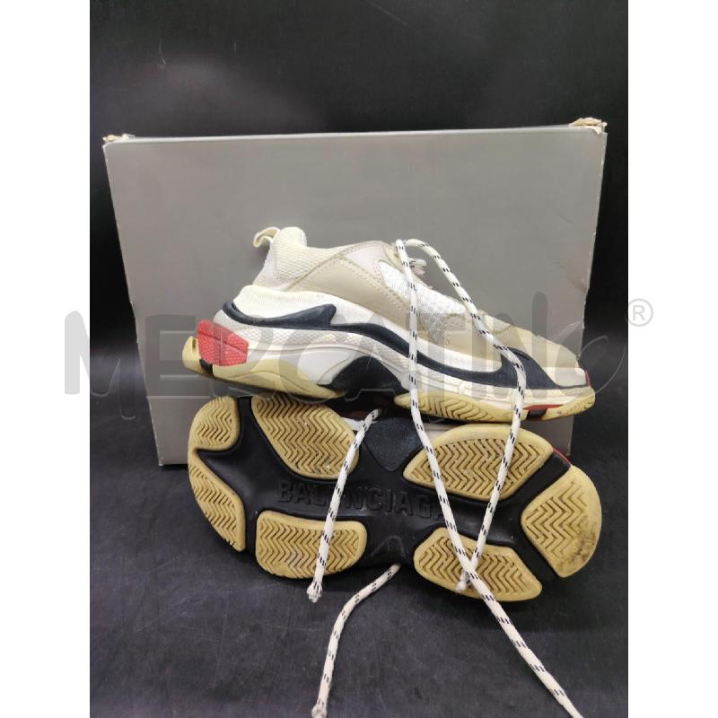 SNEAKERS D SCATO BALENCIAGA TRIPLE S BIA RSS NE  | Mercatino dell'Usato Roma eur 3