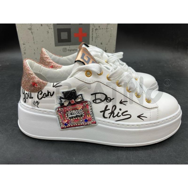 SNEAKERS D SCATO GIO+ BIA LUNETTA GLITTER RICAMO PROFUMO  | Mercatino dell'Usato Roma eur 4