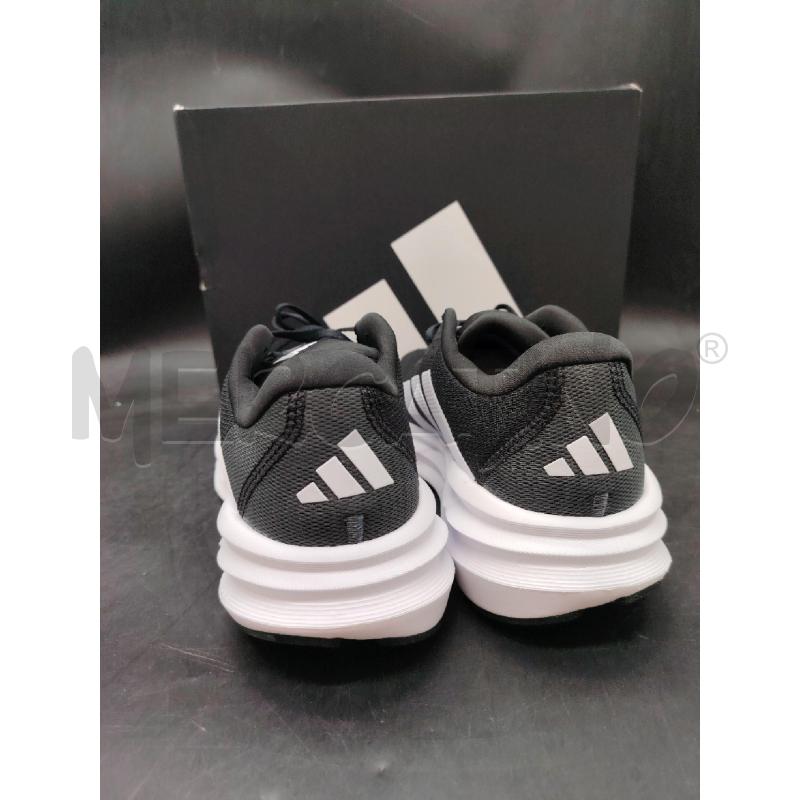 SNEAKERS U ADIDAS SCATOLA NE BANDE BIA | Mercatino dell'Usato Roma eur 2