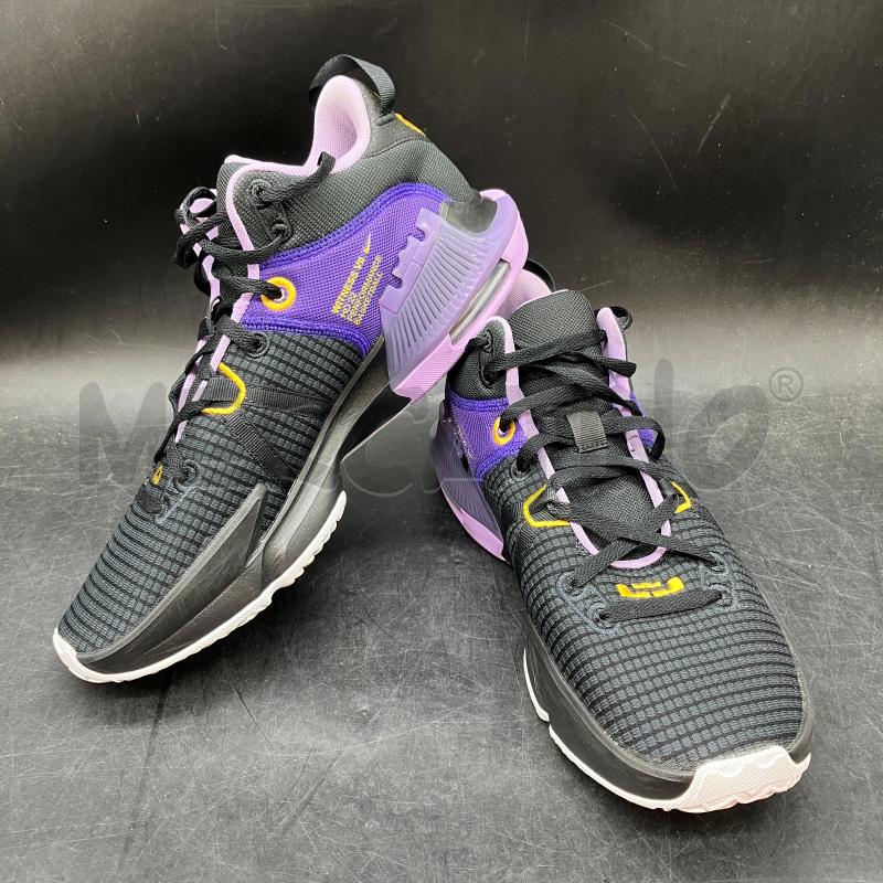 SNEAKERS U NIKE LEBRON DM1123-002 NE GIA | Mercatino dell'Usato Roma eur 1