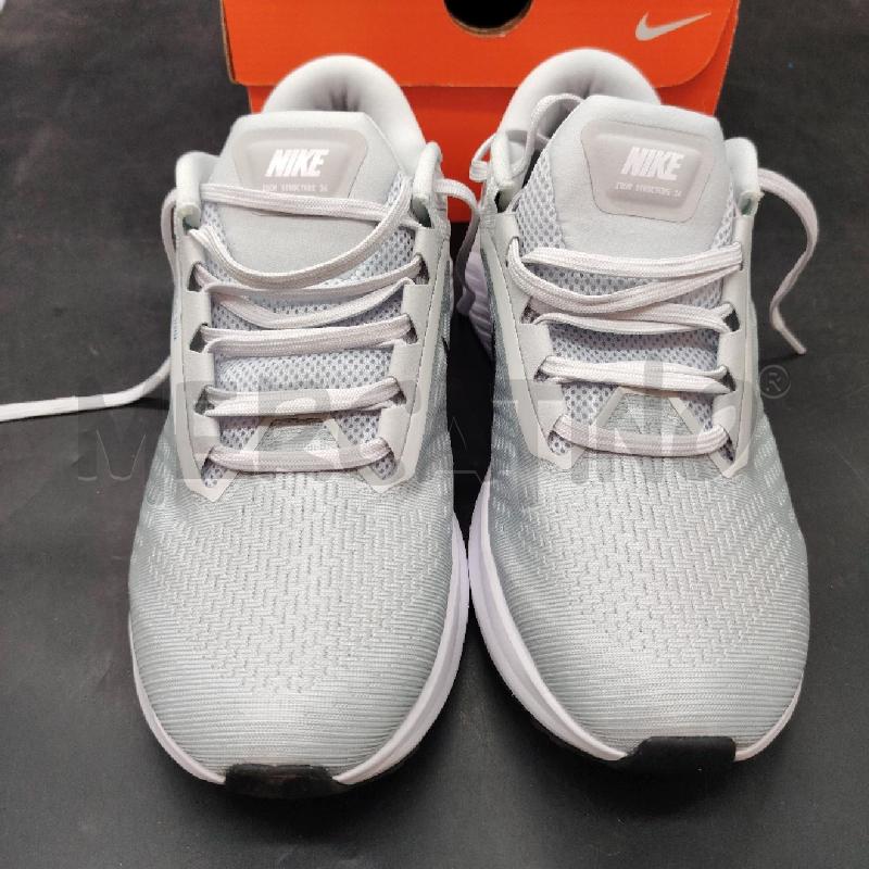 SNEAKERS U SCATO NIKE AIR ZOOM STRUCTURE GRI BAFFO NE | Mercatino dell'Usato Roma eur 2