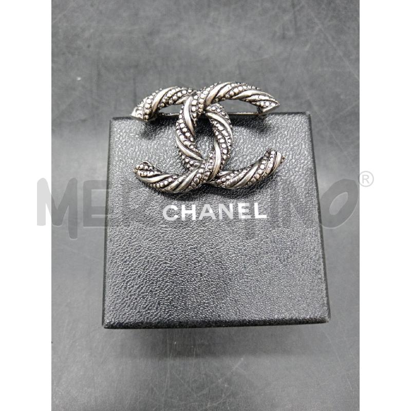 SPILLA CHANEL CC  | Mercatino dell'Usato Roma eur 1