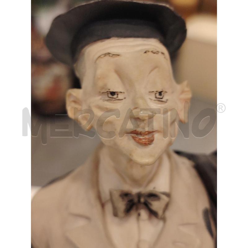 STATUA AVVOCATO  | Mercatino dell'Usato Roma eur 2