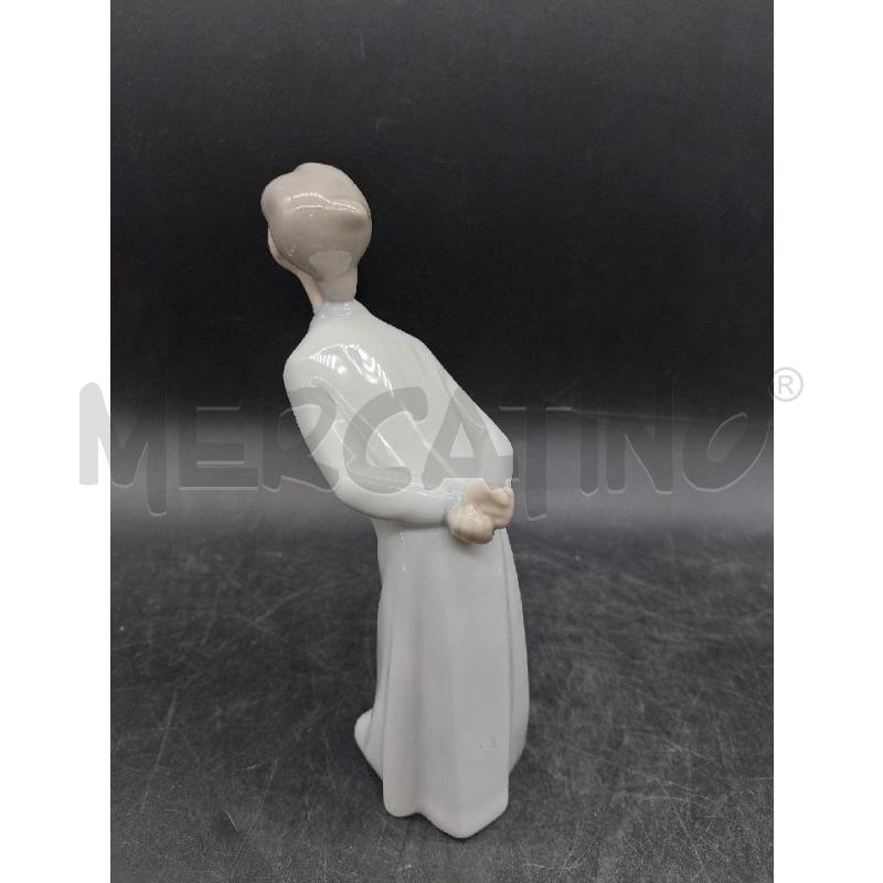 STATUA BIMBO NAO  | Mercatino dell'Usato Roma eur 2