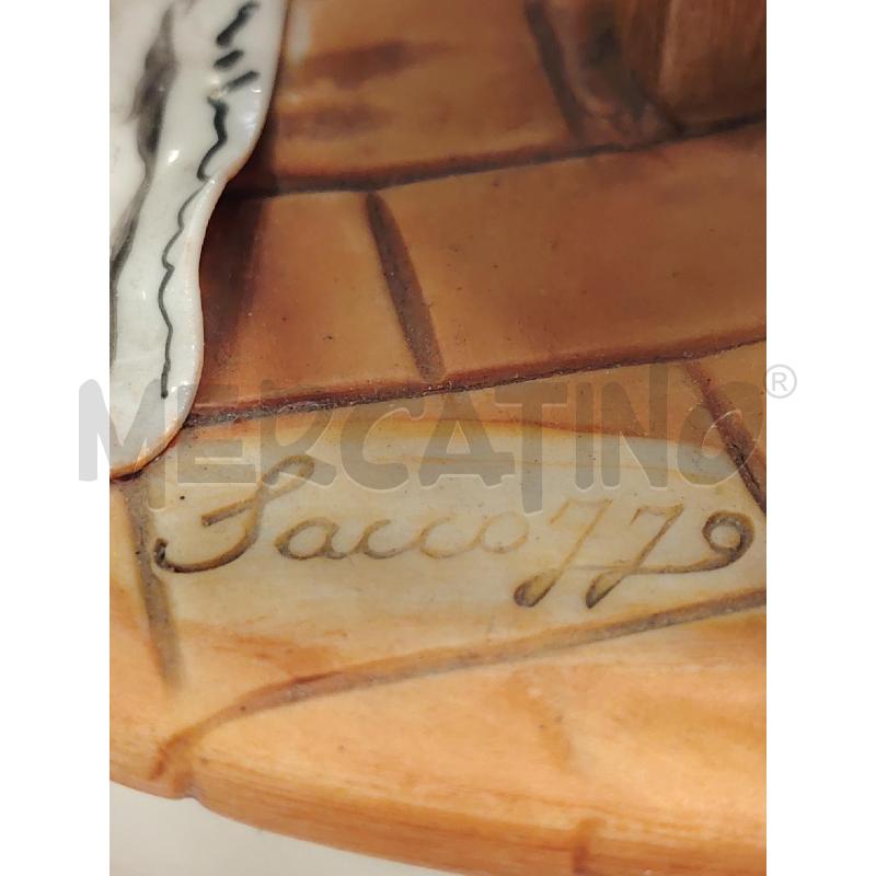 STATUA CDM PROFESSORE A FIRMA SACCUZZO | Mercatino dell'Usato Roma eur 3
