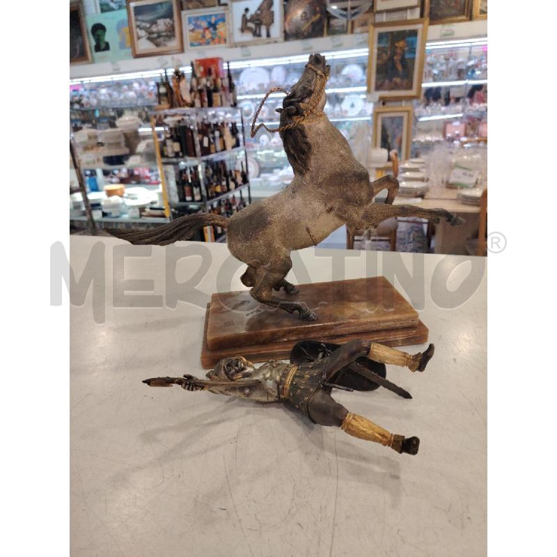 STATUA GALLO A CAVALLO IN BRONZO BASE MARMO | Mercatino dell'Usato Roma eur 5
