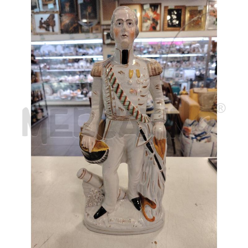 STATUA INGLESE GENERALE 800 | Mercatino dell'Usato Roma eur 1