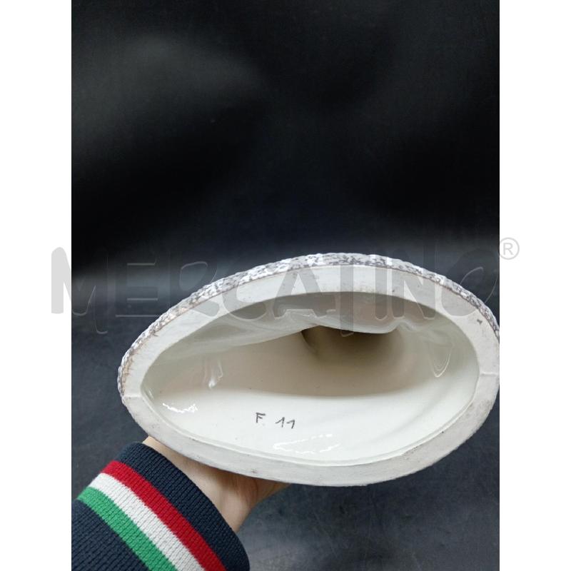 STATUETTA CER FD11 DONNA BIA GRI | Mercatino dell'Usato Roma eur 4