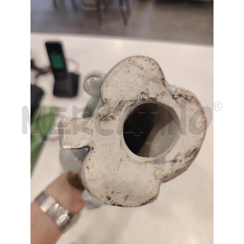 STATUINA ANZIANO CON VASO ORIENTALE  | Mercatino dell'Usato Roma eur 4