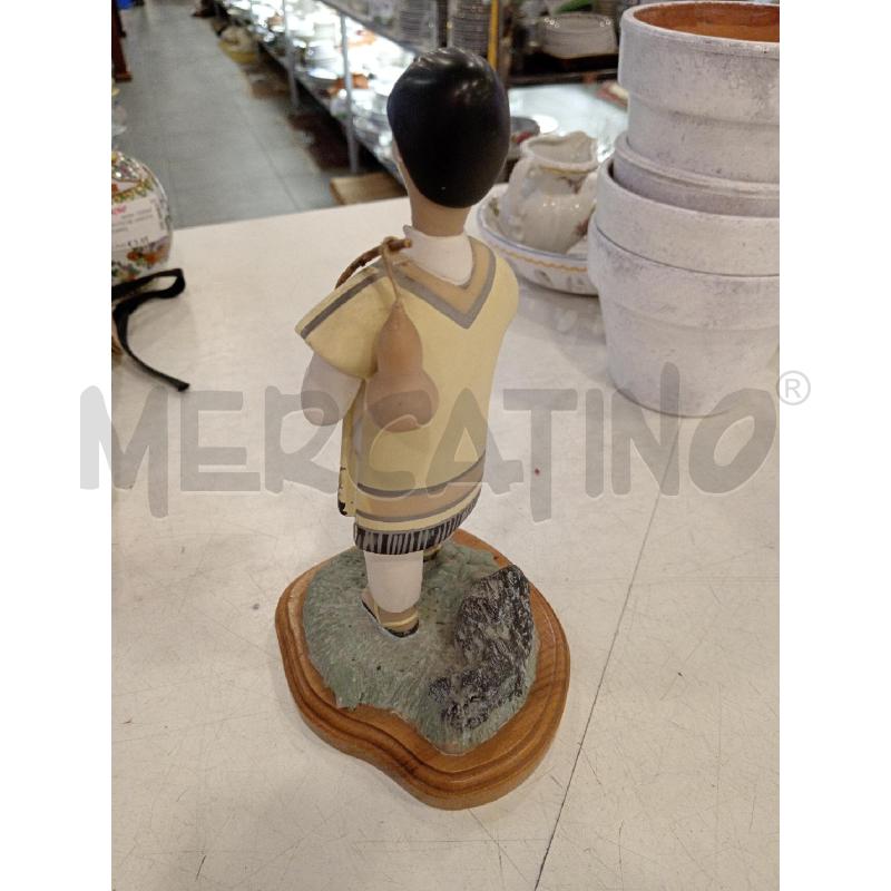 STATUINA CAMPESINO | Mercatino dell'Usato Roma eur 2