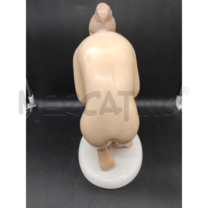 STATUINA DONNA RONZAN | Mercatino dell'Usato Roma eur 2