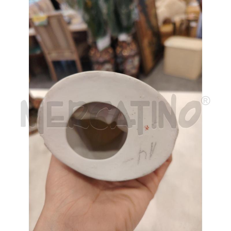 STATUINA RAGAZZO NOBILE ROSA PRATO VERDE  | Mercatino dell'Usato Roma eur 4