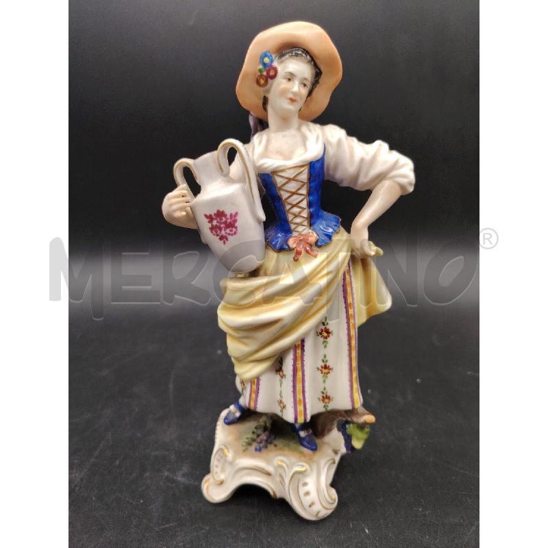 STATUINA SIGNORA CDM  | Mercatino dell'Usato Roma eur 1