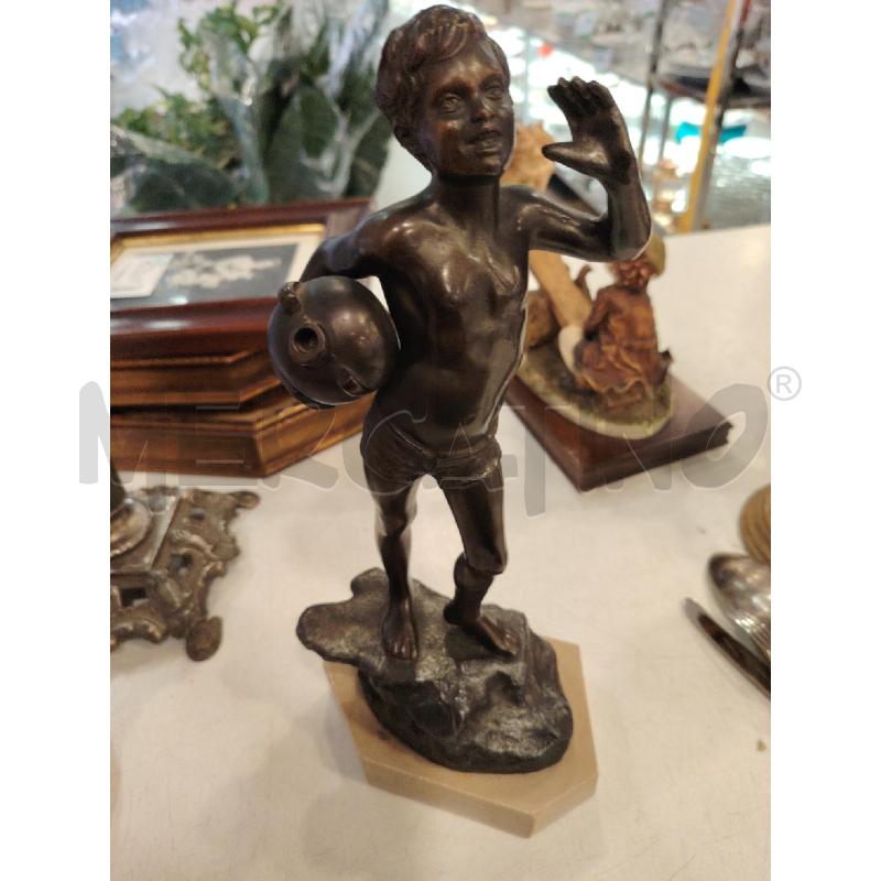 STATUINA  SCUGNIZZO PAOLO UCCELLO | Mercatino dell'Usato Roma eur 1