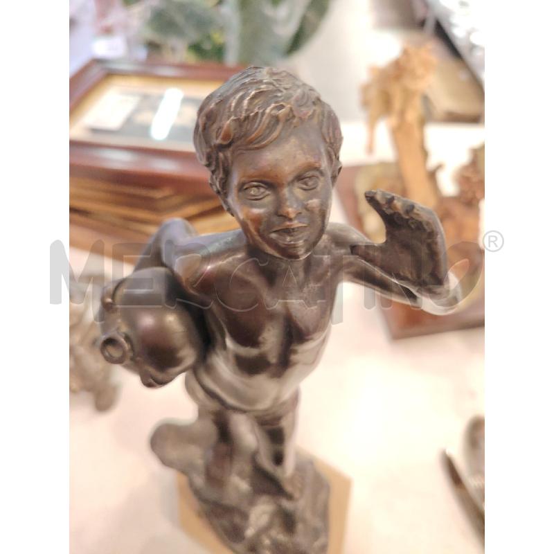 STATUINA  SCUGNIZZO PAOLO UCCELLO | Mercatino dell'Usato Roma eur 2