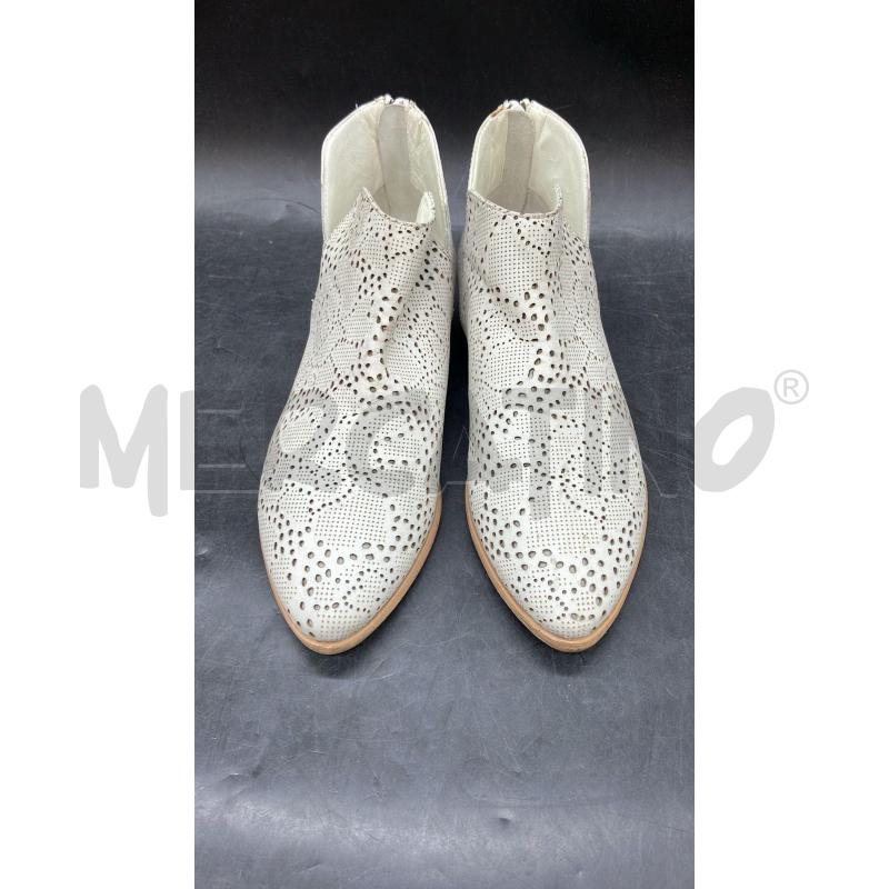 STIVALETTI D ELVIO ZANON GRIGIO CHIARO TRAFORATO | Mercatino dell'Usato Roma eur 2