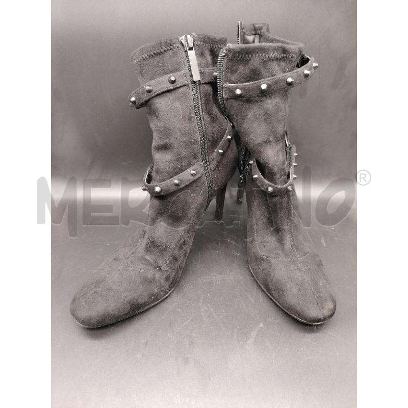STIVALETTI D KENDALL+KYLIE NE BORCHIETTE | Mercatino dell'Usato Roma eur 1