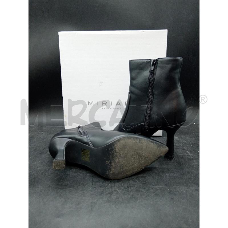 STIVALETTI D MIRIADE SCATOLA NE TACCO  | Mercatino dell'Usato Roma eur 4