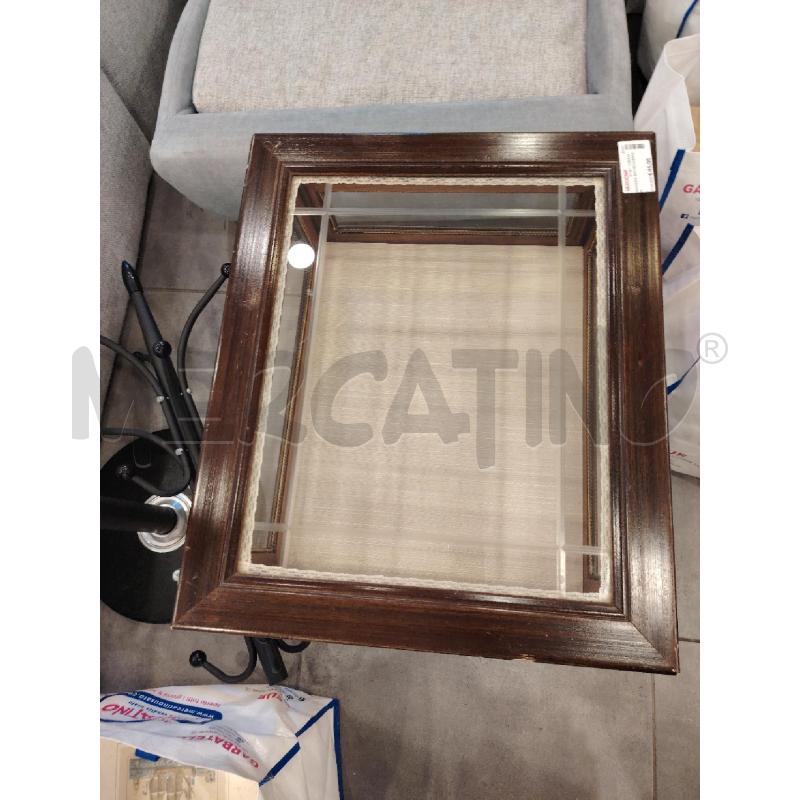 TAVOLINO BACHECA BASSO | Mercatino dell'Usato Roma eur 3