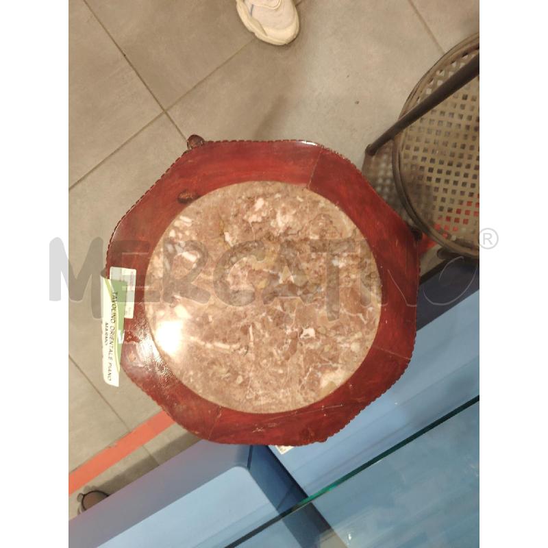 TAVOLINO ORIENTALE PIANO MARMO  | Mercatino dell'Usato Roma eur 2