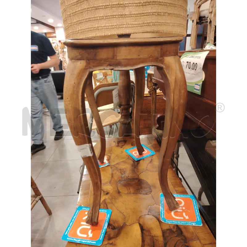 TAVOLINO RADICA  | Mercatino dell'Usato Roma eur 2