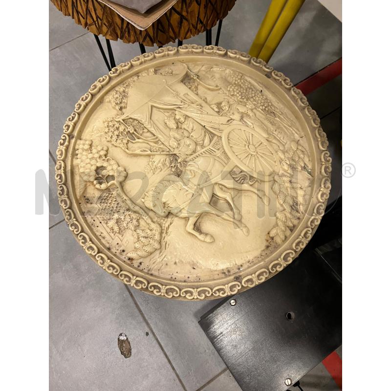 TAVOLINO TONDO RESINA | Mercatino dell'Usato Roma eur 2