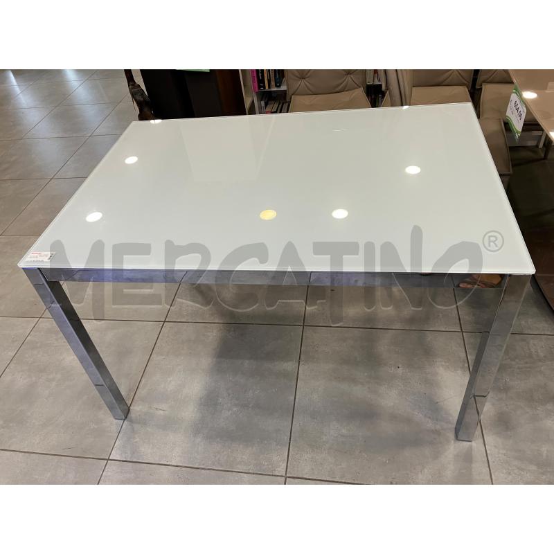 TAVOLO ALL CROMO PIANO BIA VETRO | Mercatino dell'Usato Roma eur 1