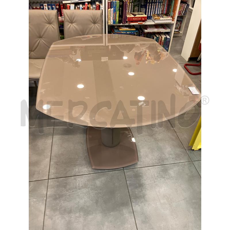 TAVOLO ALL ELITICO TORT | Mercatino dell'Usato Roma eur 2