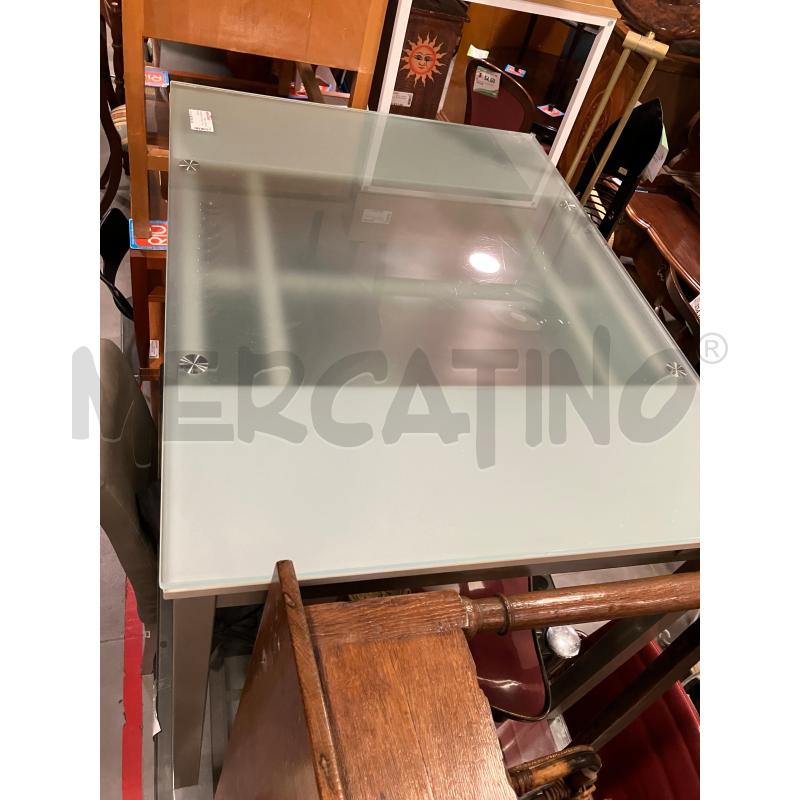 TAVOLO ALL P/VET  SAT DA RIV | Mercatino dell'Usato Roma eur 2