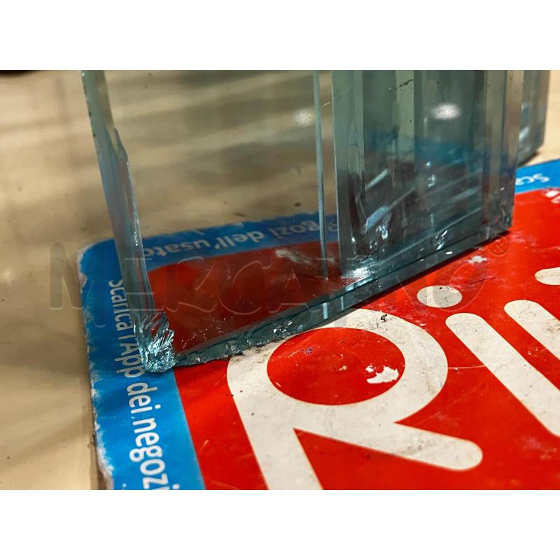 TAVOLO BASSO OVALE VETRO DA RIV | Mercatino dell'Usato Roma eur 3