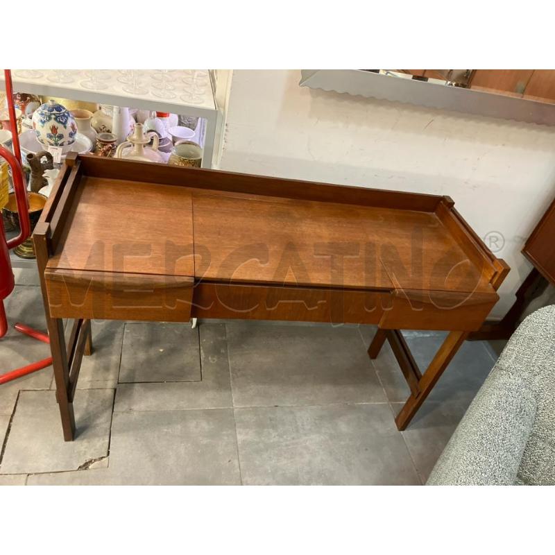 TAVOLO DA TOILETTE DANESE IN TEAK | Mercatino dell'Usato Roma eur 2