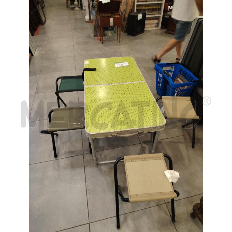 TAVOLO E SGABELLI DA CAMPEGGIO | Mercatino dell'Usato Roma eur 3