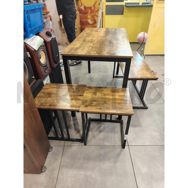 TAVOLO  VASAGLE + PANCA E SGABELLI | Mercatino dell'Usato Roma eur 3