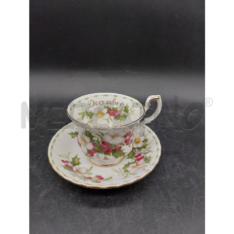 TAZZA ROYAL ALBERT GRANDE DICEMBRE | Mercatino dell'Usato Roma eur 1